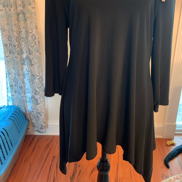 Gorgeous Chaus New York black zippered top size large - Picture 2 of 12